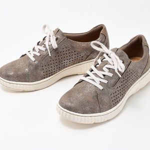 Clarks Collection Caroline Ella Metallic Casual Sneakers
